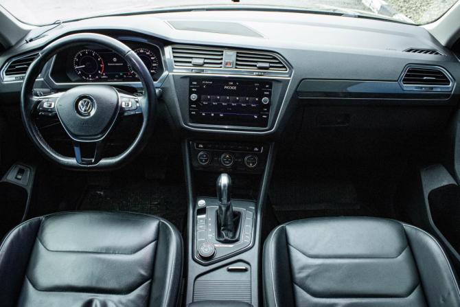 Volkswagen Tiguan II с пробегом 2018 года, цена 2 499 000 рублей, 201497 км, внедорожник, Автокод Объявления