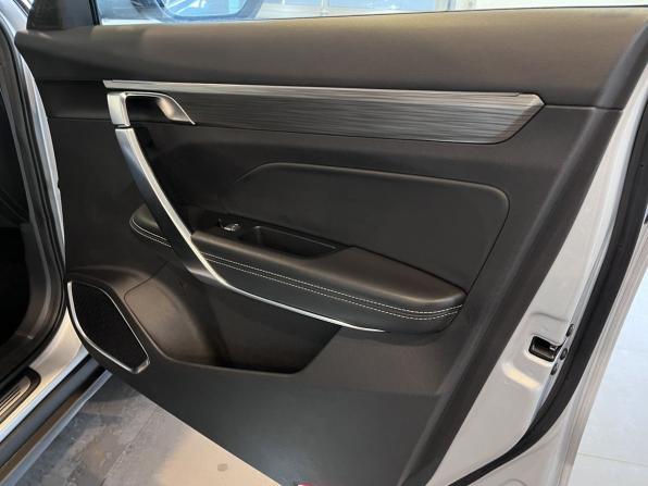 Geely Atlas Pro с пробегом 2023 года, цена 2 144 000 рублей, 85355 км, внедорожник, Автокод Объявления