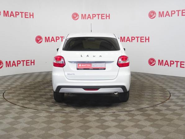 Lada (ВАЗ) Granta I Рестайлинг с пробегом 2022 года, цена 762 000 рублей, 64103 км, лифтбек, Автокод Объявления