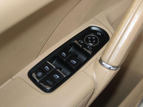 Porsche Cayenne II (958) с пробегом 2011 года, цена 2 099 900 рублей, 150112 км, внедорожник, Автокод Объявления