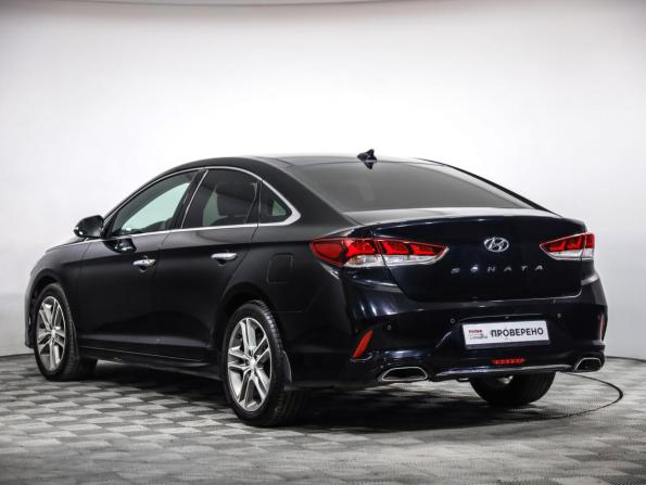 Hyundai Sonata VII (LF) Рестайлинг с пробегом 2018 года, цена 1 929 000 рублей, 98969 км, седан, Автокод Объявления