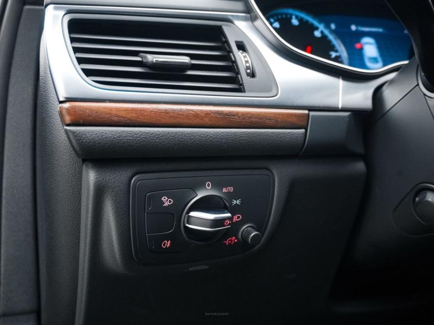 Audi A6 IV (C7) Рестайлинг Ростов-на-Дону  - изображение 15