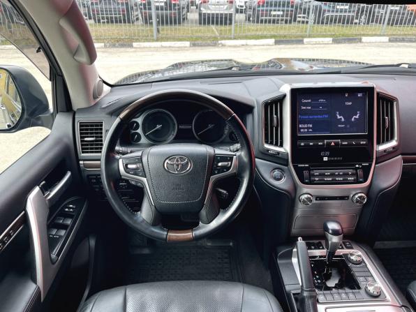 Toyota Land Cruiser 200 Series Рестайлинг 2 с пробегом 2020 года, цена 7 600 000 рублей, 84632 км, внедорожник, Автокод Объявления