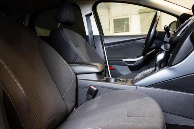 Ford Focus III с пробегом 2012 года, цена 899 000 рублей, 132776 км, седан, Автокод Объявления