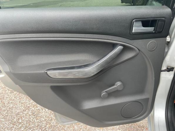 Ford C-MAX I Рестайлинг с пробегом 2008 года, цена 361 900 рублей, 246083 км, минивэн, Автокод Объявления