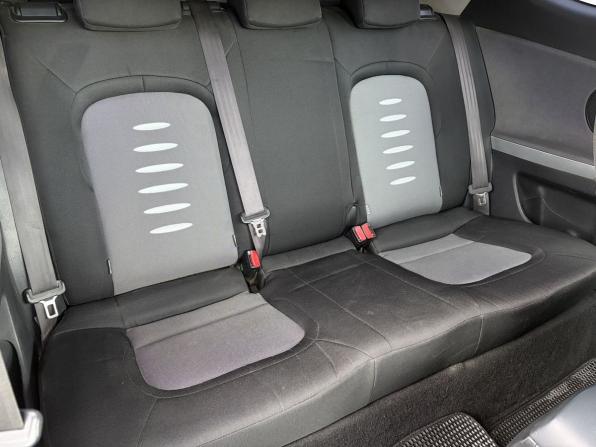 Kia Ceed II с пробегом 2013 года, цена 930 000 рублей, 215059 км, хэтчбек, Автокод Объявления