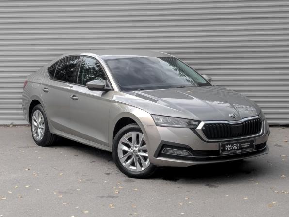 Skoda Octavia IV (A8) с пробегом 2021 года, цена 2 400 000 рублей, 75851 км, лифтбек, Автокод Объявления