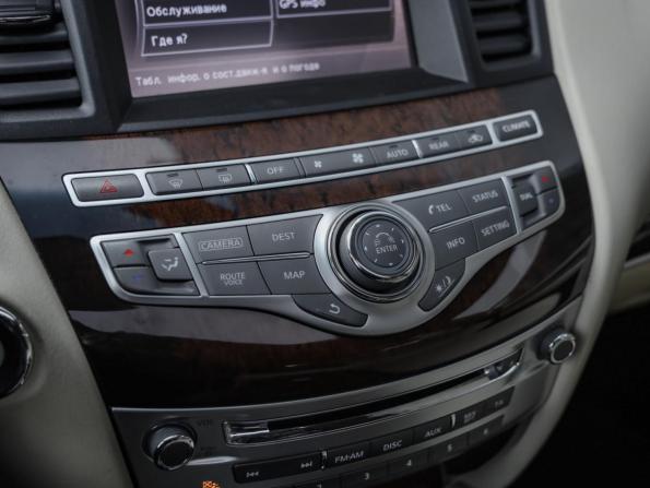 Infiniti QX60 I Рестайлинг с пробегом 2017 года, цена 2 399 000 рублей, 96482 км, внедорожник, Автокод Объявления