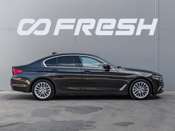 BMW 5 серии VII (G30/G31/G38) с пробегом 2019 года, цена 4 445 000 рублей, 42127 км, седан, Автокод Объявления