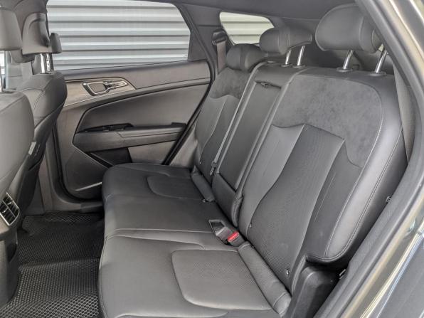 Kia Sportage V с пробегом 2024 года, цена 4 500 000 рублей, 28226 км, внедорожник, Автокод Объявления