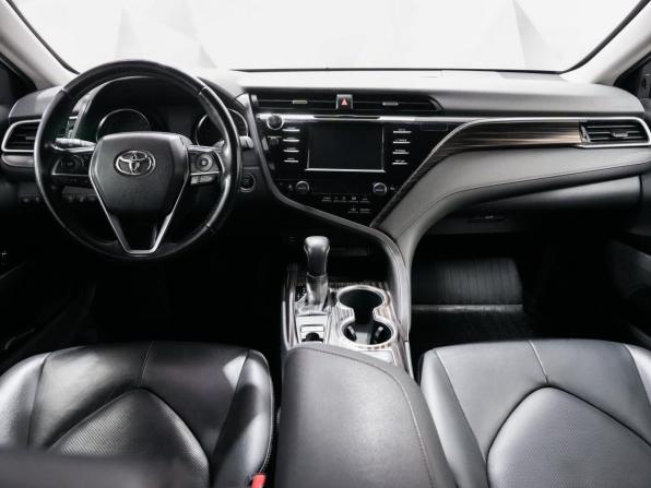 Toyota Camry VIII (XV70) с пробегом 2019 года, цена 3 045 000 рублей, 120136 км, седан, Автокод Объявления