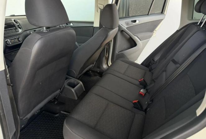 Volkswagen Tiguan I Рестайлинг с пробегом 2012 года, цена 1 215 000 рублей, 285427 км, внедорожник, Автокод Объявления