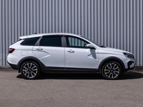 Lada (ВАЗ) Vesta I Рестайлинг (NG) с пробегом 2025 года, цена 1 890 000 рублей, 2855 км, универсал, Автокод Объявления