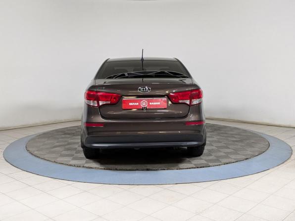 Kia Rio III Рестайлинг с пробегом 2015 года, цена 799 900 рублей, 230000 км, седан, Автокод Объявления
