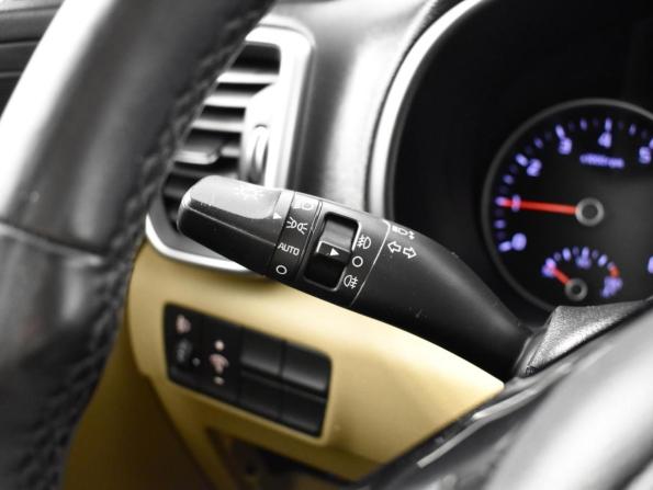 Kia Sportage IV Рестайлинг с пробегом 2019 года, цена 2 109 900 рублей, 176734 км, внедорожник, Автокод Объявления