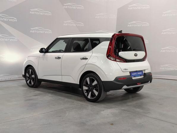 Kia Soul III с пробегом 2021 года, цена 2 299 000 рублей, 33000 км, хэтчбек, Автокод Объявления