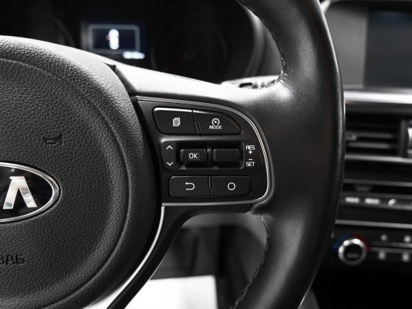 Kia Optima IV с пробегом 2017 года, цена 1 775 000 рублей, 186182 км, седан, Автокод Объявления
