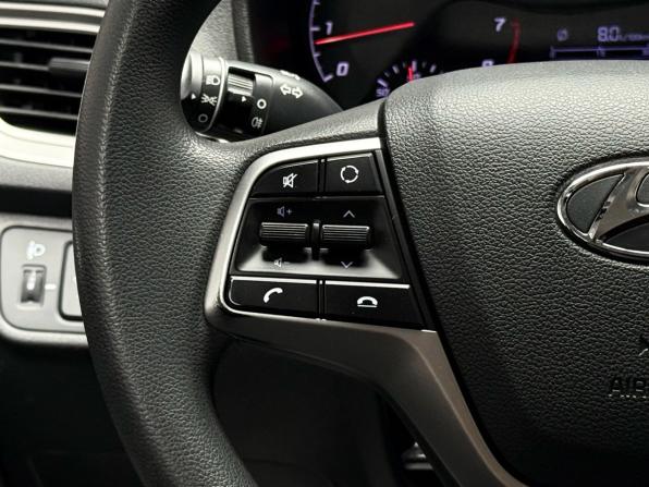 Hyundai Solaris II Рестайлинг с пробегом 2021 года, цена 1 614 000 рублей, 89760 км, седан, Автокод Объявления