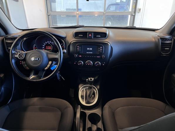 Kia Soul II Рестайлинг с пробегом 2018 года, цена 1 450 000 рублей, 81643 км, хэтчбек, Автокод Объявления