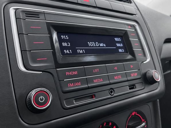 Volkswagen Polo V Рестайлинг с пробегом 2018 года, цена 1 139 000 рублей, 53791 км, седан, Автокод Объявления