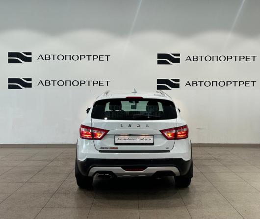 Lada (ВАЗ) Vesta I с пробегом 2018 года, цена 1 019 000 рублей, 135000 км, универсал, Автокод Объявления