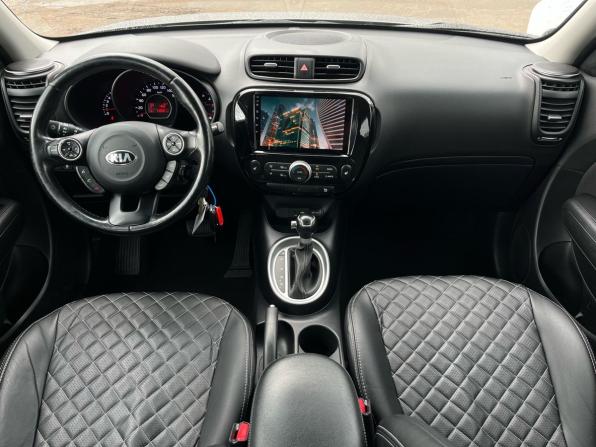 Kia Soul II Рестайлинг с пробегом 2017 года, цена 1 310 000 рублей, 140260 км, хэтчбек, Автокод Объявления