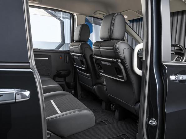 Honda Stepwgn V с пробегом 2015 года, цена 1 899 000 рублей, 149880 км, минивэн, Автокод Объявления