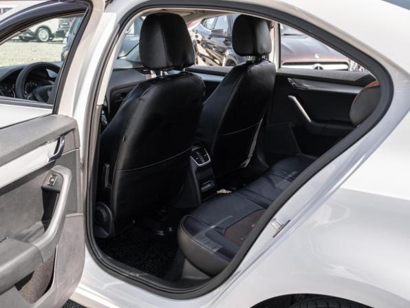 Skoda Octavia III (A7) с пробегом 2015 года, цена 1 250 000 рублей, 152277 км, лифтбек, Автокод Объявления