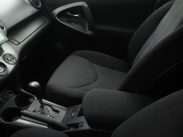 Toyota RAV4 III (XA30) Рестайлинг с пробегом 2011 года, цена 1 580 000 рублей, 185239 км, внедорожник, Автокод Объявления