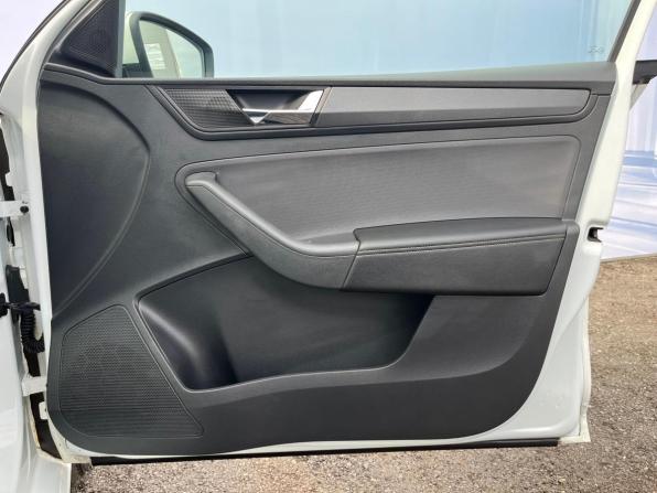 Skoda Rapid II с пробегом 2020 года, цена 1 332 700 рублей, 196086 км, лифтбек, Автокод Объявления