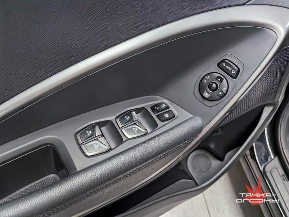 Hyundai Santa Fe III Рестайлинг с пробегом 2018 года, цена 2 498 000 рублей, 37000 км, внедорожник, Автокод Объявления
