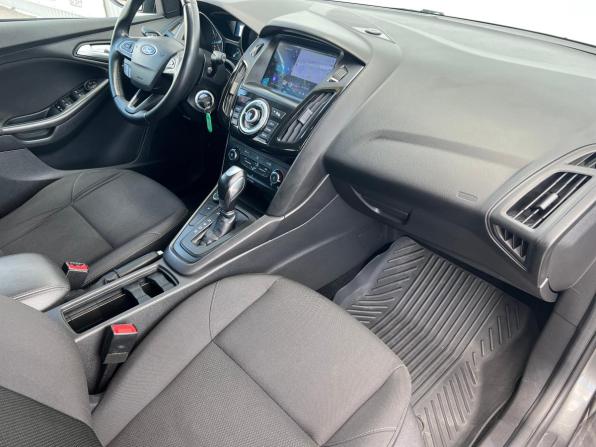 Ford Focus III Рестайлинг с пробегом 2018 года, цена 1 250 000 рублей, 97000 км, универсал, Автокод Объявления