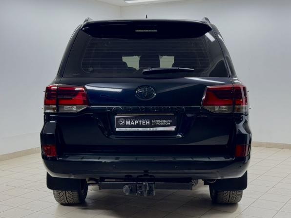 Toyota Land Cruiser 200 Series Рестайлинг 2 с пробегом 2016 года, цена 4 900 000 рублей, 269238 км, внедорожник, Автокод Объявления