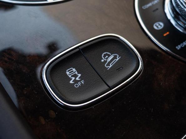 Bentley Bentayga I с пробегом 2019 года, цена 16 640 000 рублей, 21470 км, внедорожник, Автокод Объявления