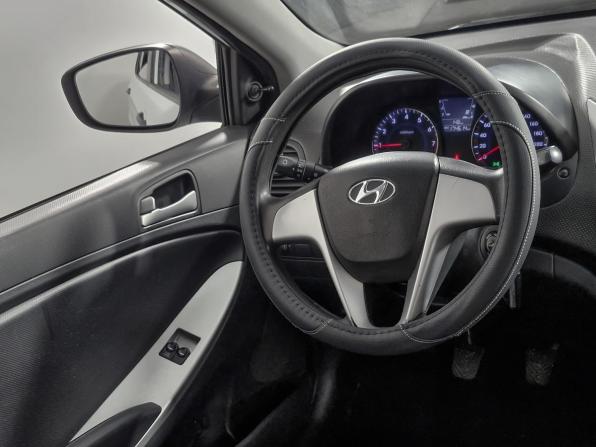 Hyundai Solaris I с пробегом 2013 года, цена 554 000 рублей, 174614 км, хэтчбек, Автокод Объявления