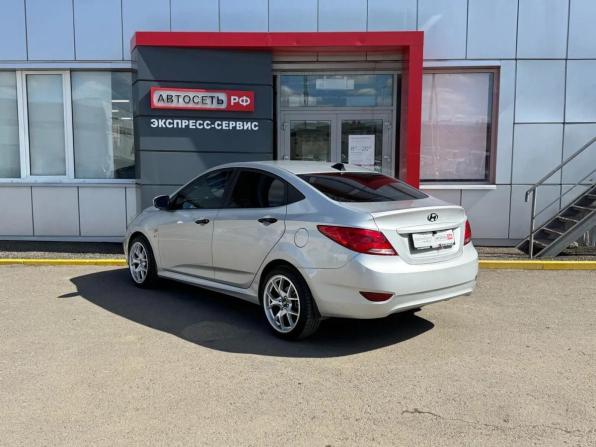 Hyundai Solaris I с пробегом 2012 года, цена 946 000 рублей, 168298 км, седан, Автокод Объявления