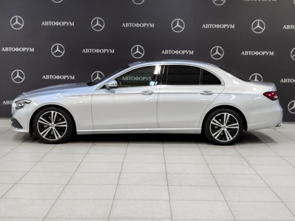 Mercedes-Benz E-Класс V (W213 S213 C238) Рестайлинг с пробегом 2022 года, цена 4 645 000 рублей, 72000 км, седан, Автокод Объявления