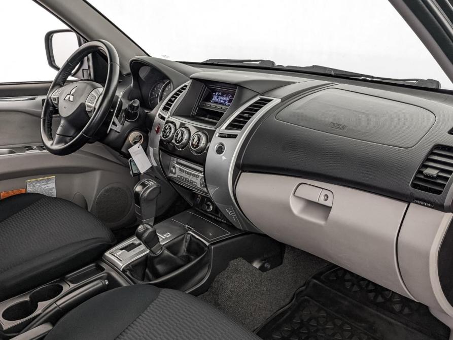 Mitsubishi Pajero Sport II Москва  - изображение 13