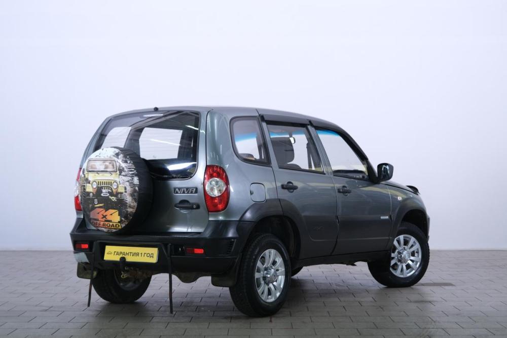 Chevrolet Niva I Рестайлинг Омск  - изображение 7