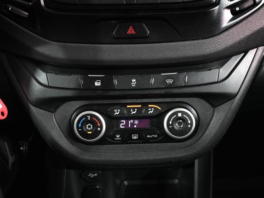Lada (ВАЗ) Vesta I Ростов-на-Дону  - изображение 14