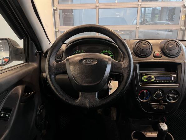 Lada (ВАЗ) Granta I с пробегом 2012 года, цена 150 000 рублей, 228606 км, седан, Автокод Объявления