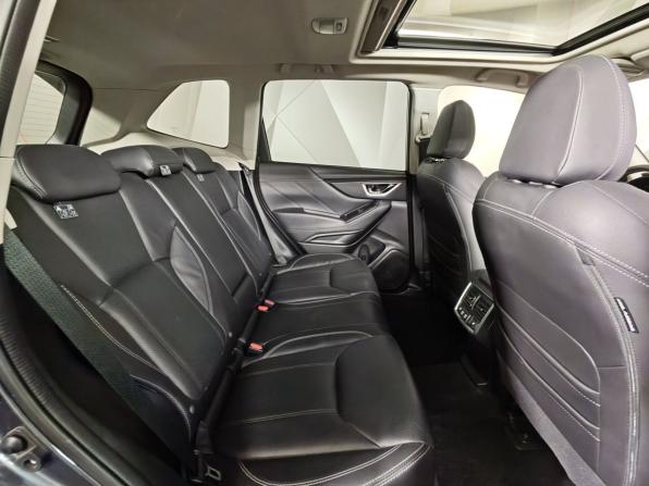 Subaru Forester V Рестайлинг с пробегом 2022 года, цена 4 100 000 рублей, 52388 км, внедорожник, Автокод Объявления