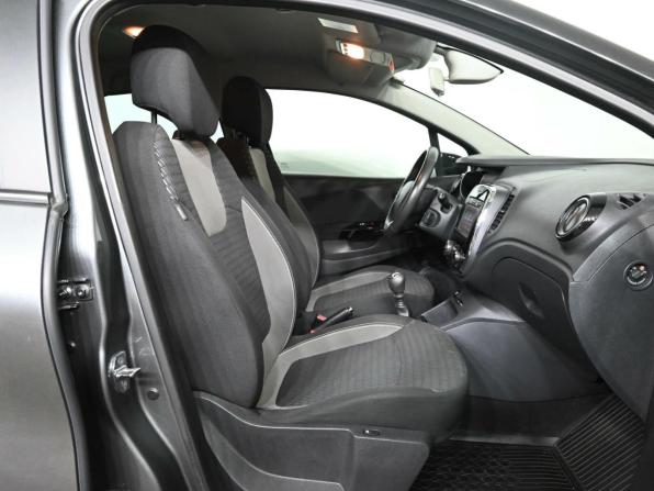 Renault Kaptur I с пробегом 2016 года, цена 1 615 000 рублей, 103248 км, внедорожник, Автокод Объявления