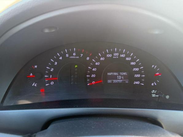 Toyota Camry VI (XV40) Рестайлинг с пробегом 2011 года, цена 995 000 рублей, 264797 км, седан, Автокод Объявления