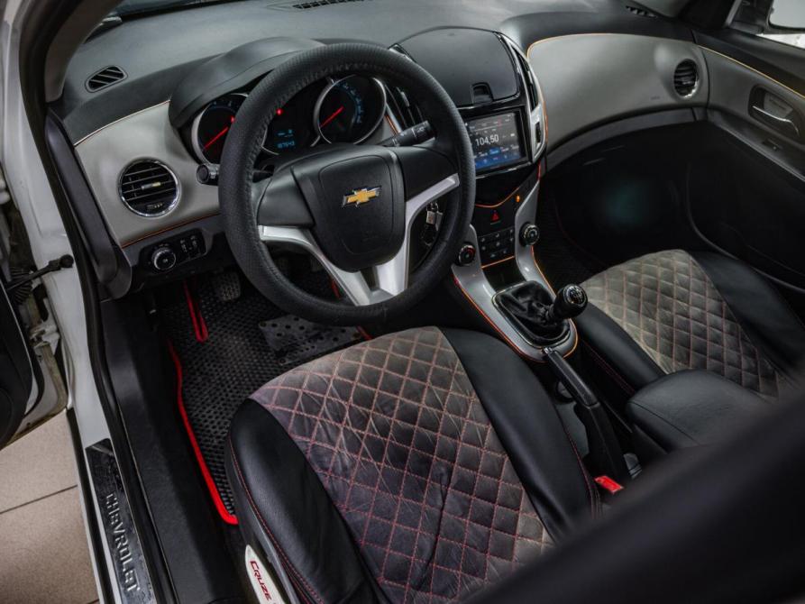 Chevrolet Cruze I Рестайлинг Челябинск  - изображение 12
