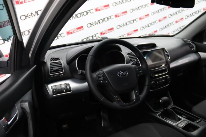 Kia Sorento II Рестайлинг с пробегом 2013 года, цена 1 580 850 рублей, 201589 км, внедорожник, Автокод Объявления