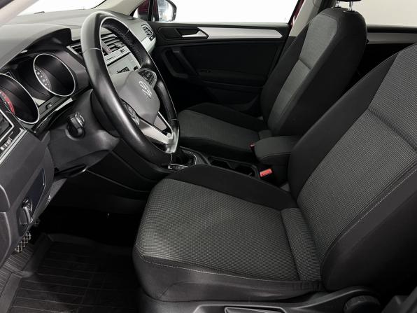 Volkswagen Tiguan II Рестайлинг с пробегом 2021 года, цена 2 350 000 рублей, 109999 км, внедорожник, Автокод Объявления