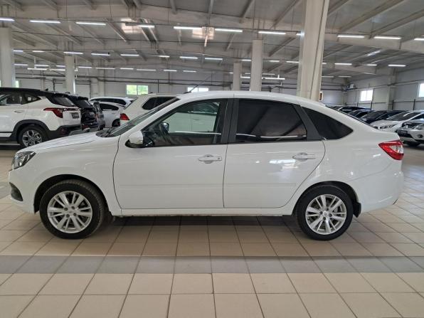 Lada (ВАЗ) Granta I Рестайлинг с пробегом 2022 года, цена 699 000 рублей, 42196 км, лифтбек, Автокод Объявления