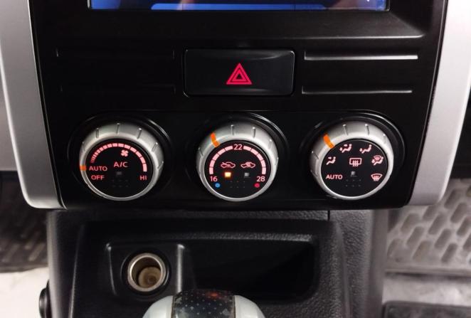 Nissan X-Trail II с пробегом 2010 года, цена 1 300 000 рублей, 175561 км, внедорожник, Автокод Объявления