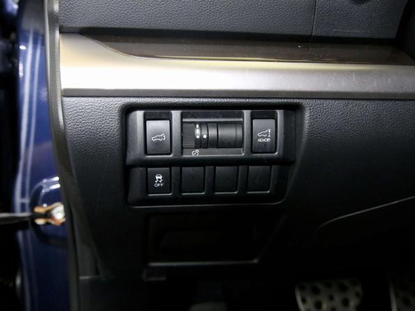 Subaru Outback V с пробегом 2015 года, цена 1 925 000 рублей, 196750 км, универсал, Автокод Объявления